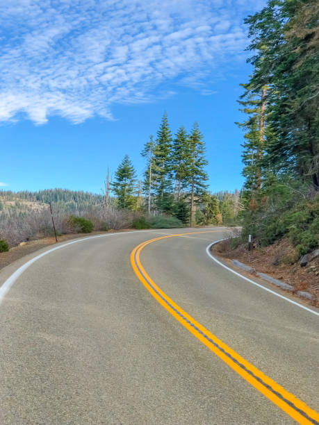 istock Towards the yosemite valley drive way 886340978