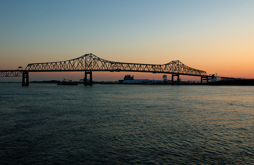 The interstate 10 bridge connecting Baton Rouge and Port Allen across the Mississippi river. Baton Rouge, Louisiana, USA
