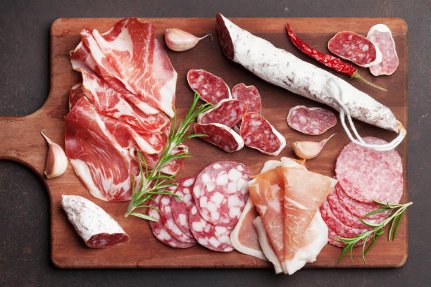 istock Salami, sliced ham, sausage, prosciutto 886399458