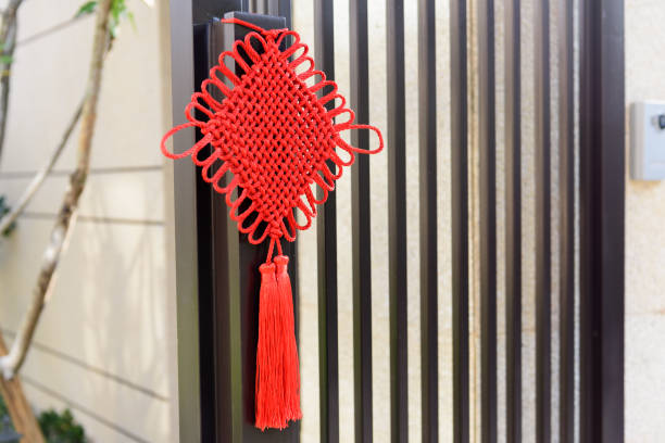 istock The red Chinese knot on the door 886399900