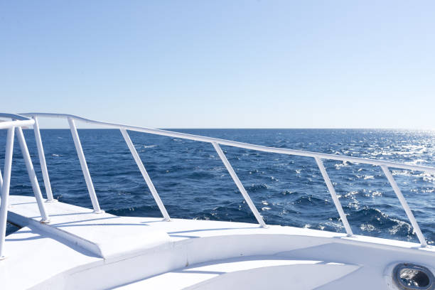 istock nose of the yacht 886405178