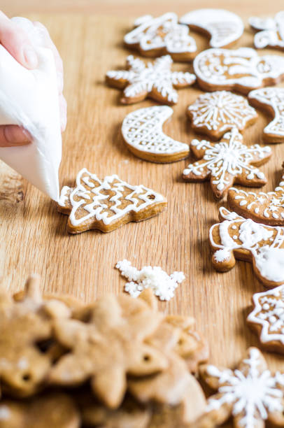 istock Cooking Christmas cookies 886421534
