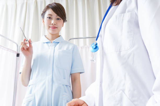 istock team medical care 886550580