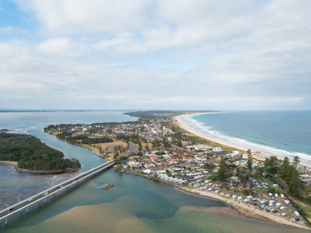 istock Bridge to the island 886620350