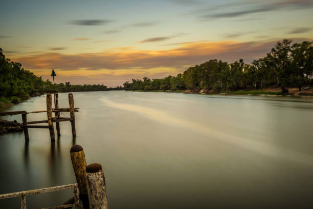 istock Sunset over Murray river in Mildura, Australia 886639396