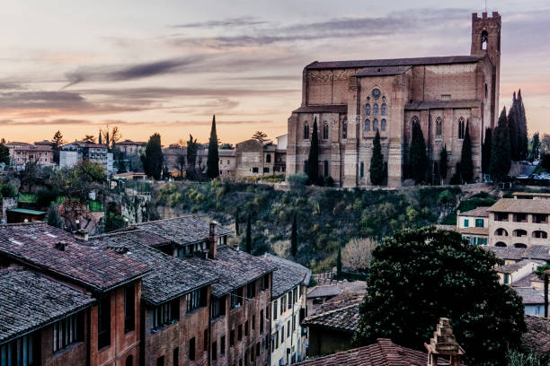 istock Autumn in Siena, Tuscany. 886640272