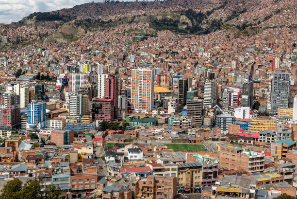 istock Panoramic view of La Paz, Bolivia 886653886