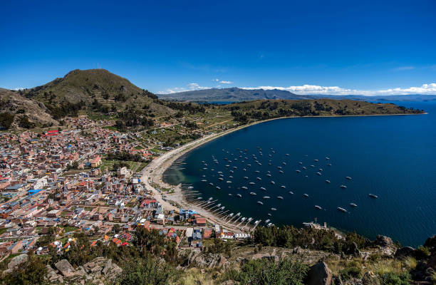istock Copacabana Bay on Titicaca lake, Bolivia 886661728
