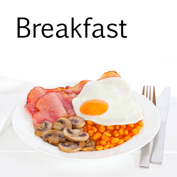 desayuno inglés sobre un fondo blanco - customisable fotografías e imágenes de stock