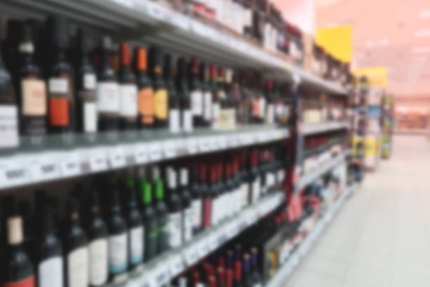 istock Blurred alcoholic drinks in supermarket 886773448