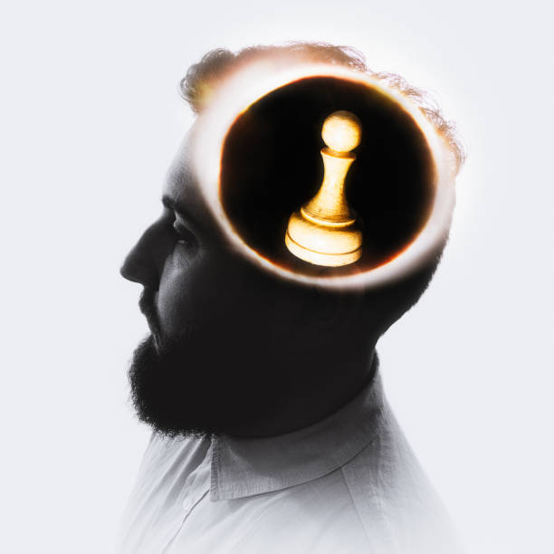 Man Hypnotizing 1,500+ Man Being Hypnotized Stock Photos, Pictures & Royalty-Free ...