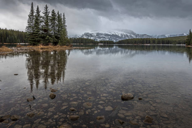istock Two Jack Lake in the Rain 886884392