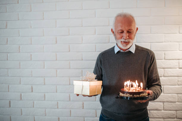 istock Happy birthday to me ! 886949732