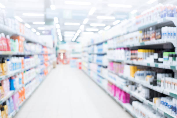 istock Defocused Shopping Rows in the store 887186030