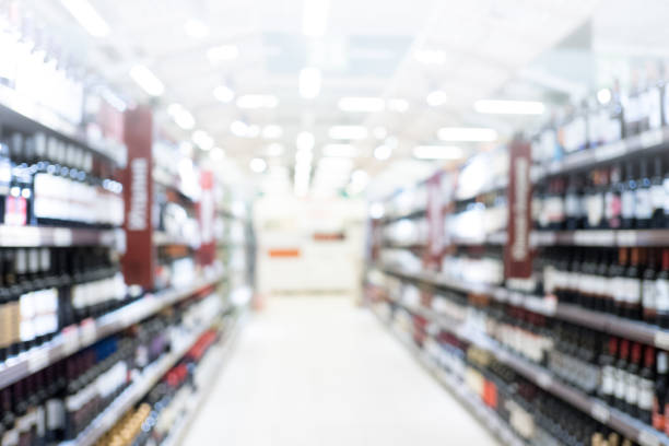 istock Defocused Shopping Rows in the store 887186410