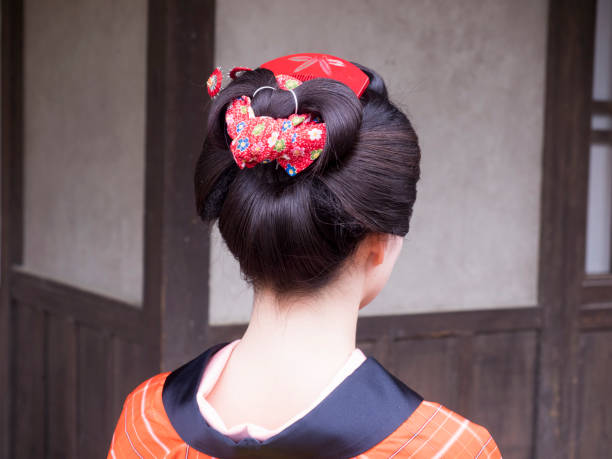 istock Japanese old hair style with kimono. 887436808