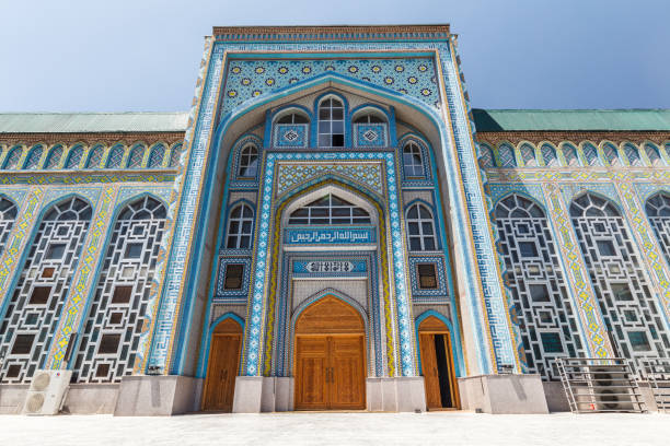 istock Beautiful Haji Yaqub Mosque in Dushanbe 887554854