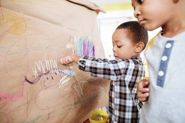 istock Creative lessons for kids in daycare 887557872