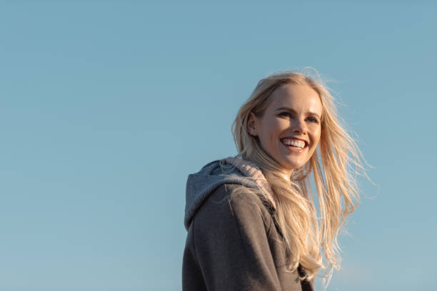 istock beautiful smiling woman 887584278