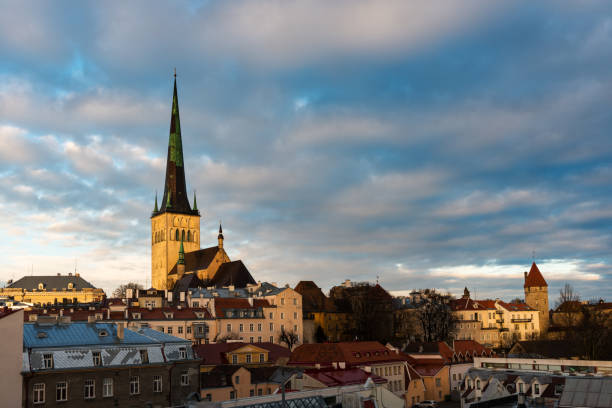 istock Dawn illuminating Tallinn old town 887592000