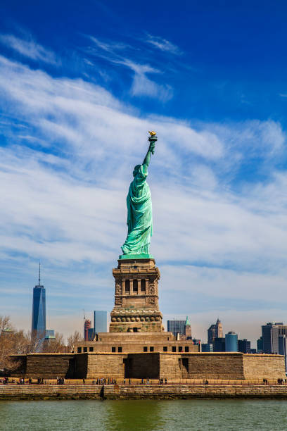 istock Statue of Liberty, New York 887605394