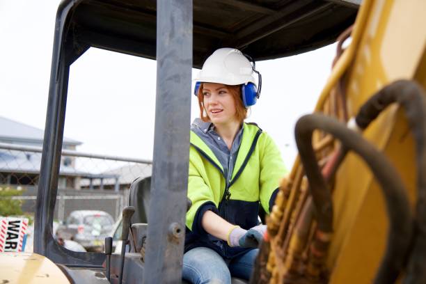 istock SYD112017 Female construction worker driving bulldozer 887613968
