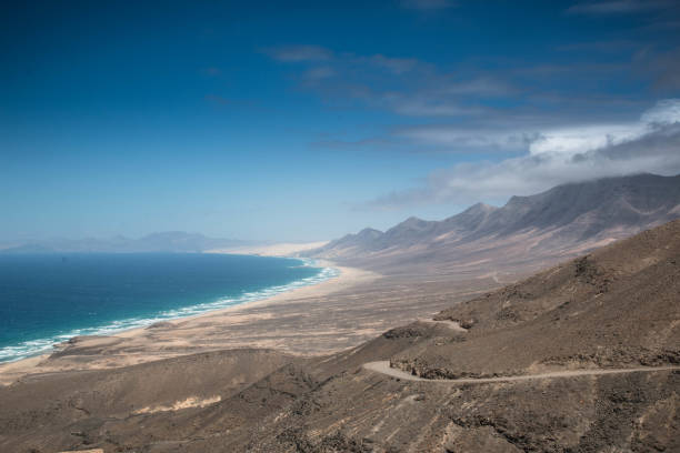 istock Cofete beach landscape, Fuerteventura 887680520