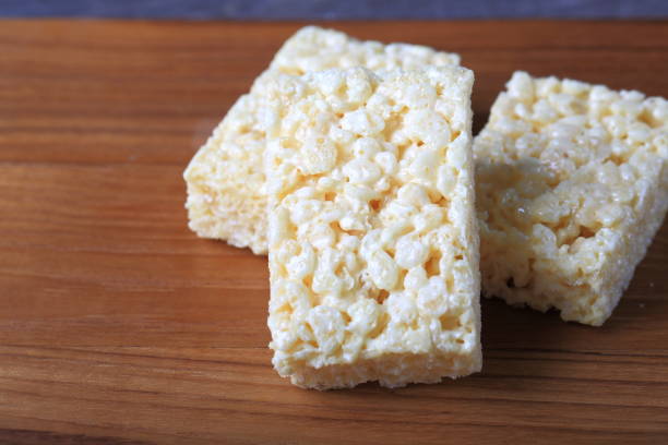 istock Marshmallow rice crispy on wood 887711648