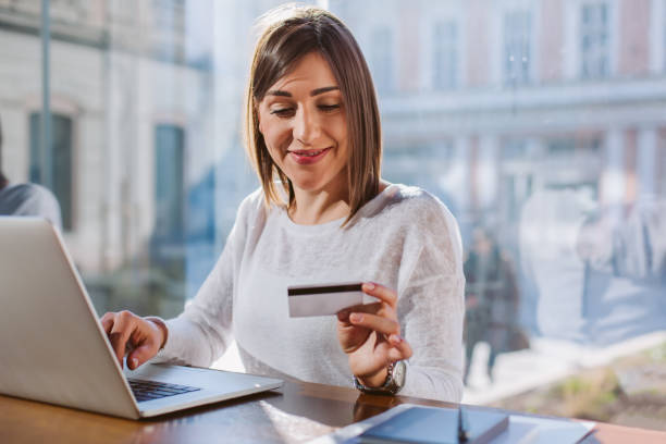 istock Woman Shopping Online 887723198