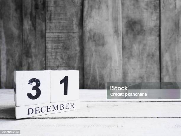 December 31st Wooden Block Stock Photo - Download Image Now - December, Number 31, Calendar