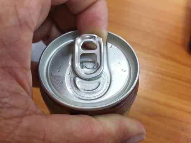 istock opening cover Aluminum canned drink 887875318