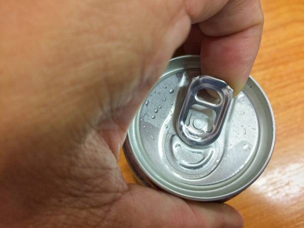 istock opening cover Aluminum canned drink 887875326