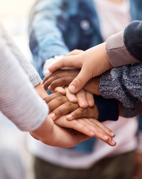 istock Friends stick together 887898642