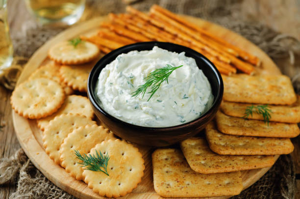 istock Feta cream cheese dill garlic dip with crackers 887944888