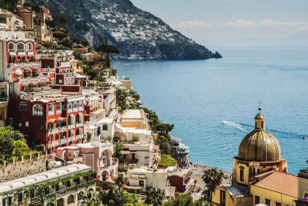 costiera amalfitana e penisola sorrentina: positano - sorrento foto e immagini stock