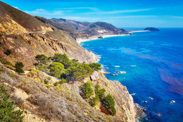 istock Coastline along the Pacific Coast Highway, USA 888036768