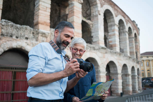 istock We love to travel 888040750