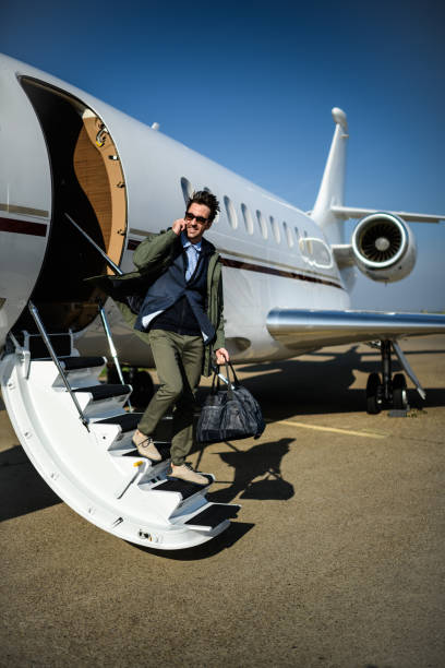istock Man at the airport 888063574