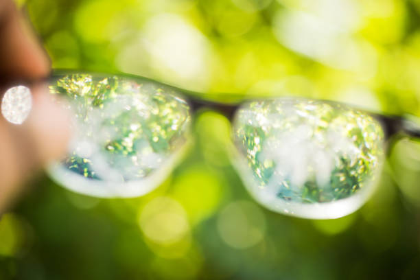 istock poor sight on the street 888140612