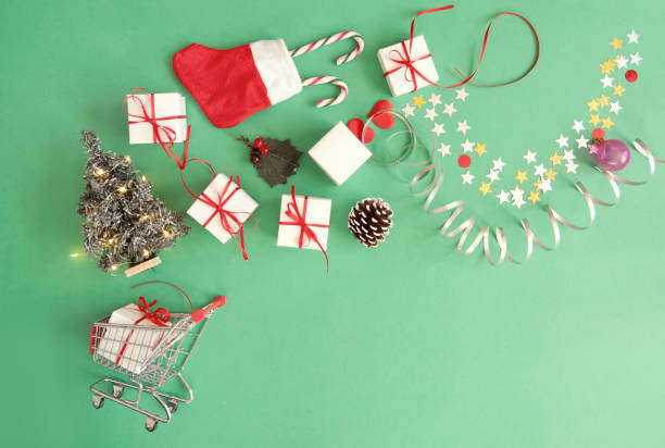 christmas shopping cart - silk stockings imagens e fotografias de stock
