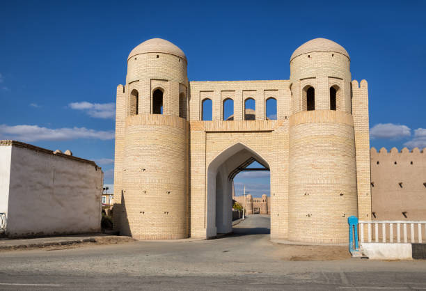 istock Southern gate of Khiva 888266904