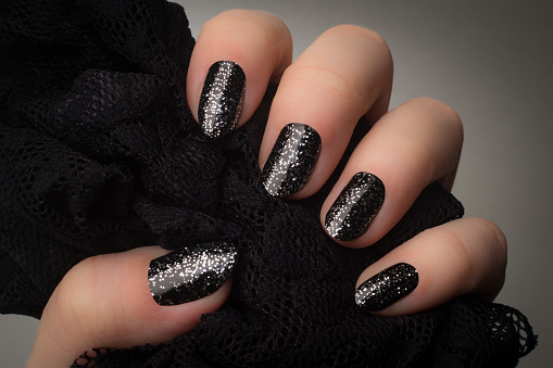 Black Glittered Nails Stock Photo - Download Image Now - Fingernail, Glitter,  Black Color - iStock