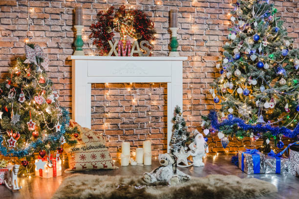 istock christmas background photostudio bokeh 888478142