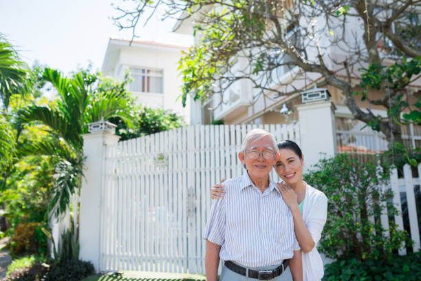 istock Senior father and adult daughter 888620230