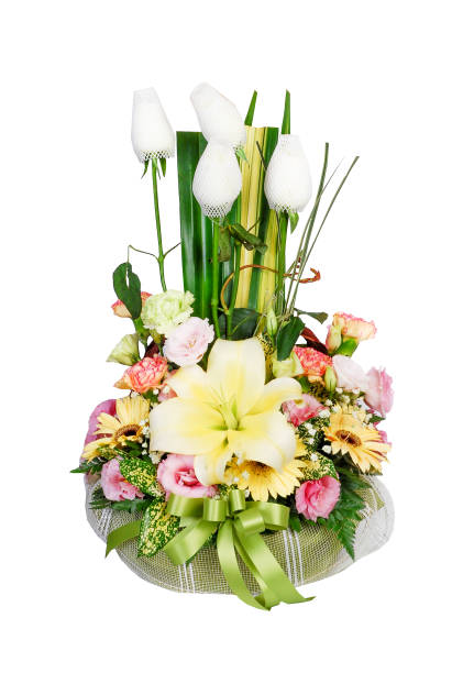 istock Beautiful flower bouquet isolated on white background 888681334