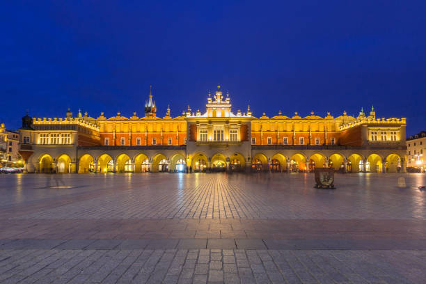 istock The Krakow Cloth Hall on the Main Square at night 888804990