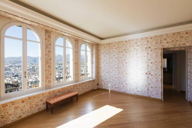 istock Retro room with floral wallpaper 888831310