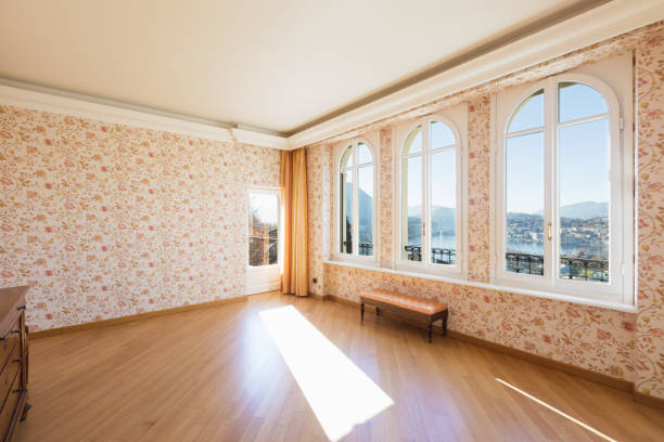 istock Retro room with floral wallpaper 888836974