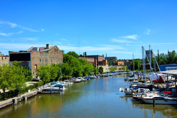 Racine Wi Pictures | Download Free Images on Unsplash