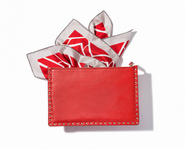 白い背景で隔離のスカーフと赤い女性ハンドバッグ - change purse purse clutch bag red ストックフォトと画像